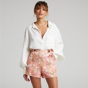 AMALIE THE LABEL - ABILENE BUTTON WAIST TAILORED SHORTS IN PINK FLORAL